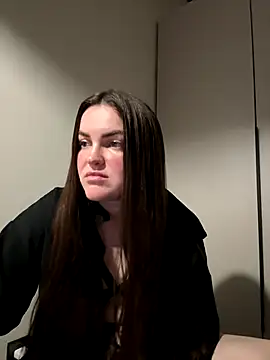 Karolina llove online show from 11.30.25