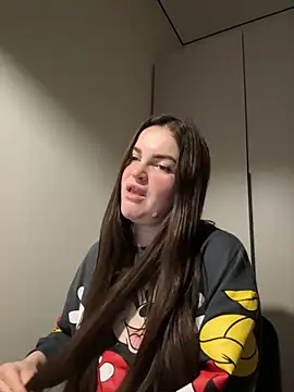 Karolina llove online show from 12.03.25