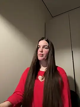 Karolina llove online show from 12.05.25