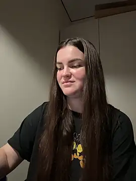 Karolina llove online show from 12.20.25