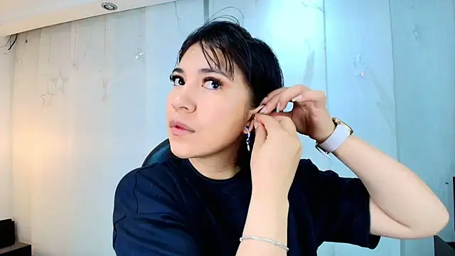 lina bedoya  online show from 02.26.26