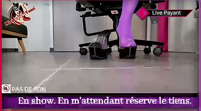 MissSweetYumi online show from 03.21.25