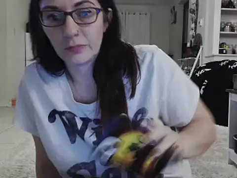 Snapshot of CrystalLakeXO chatting on 01.15.25 CrystalLakeXO online show from 01.15.25