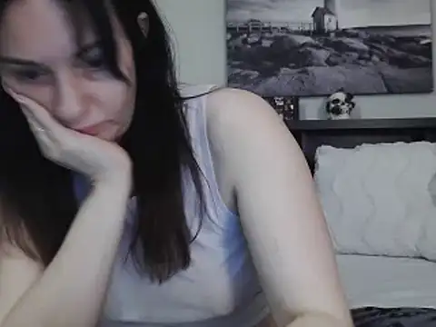 Snapshot of CrystalLakeXO chatting on 02.23.25 CrystalLakeXO online show from 02.23.25