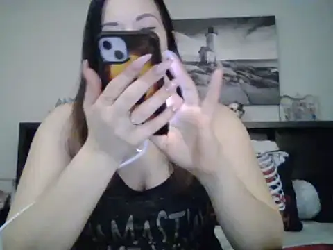 Snapshot of CrystalLakeXO chatting on 03.02.25 CrystalLakeXO online show from 03.02.25