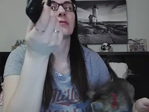 Snapshot of CrystalLakeXO chatting on 03.22.25 CrystalLakeXO online show from 03.22.25