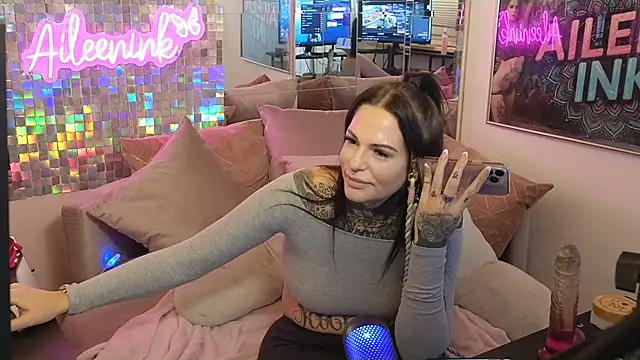 AileenInkOfficial online show from 02.07.25