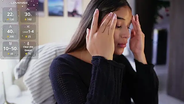 SaraParisi online show from 12.19.25