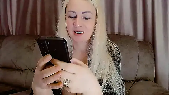 Olesya online show from 02.05.25