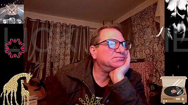Snapshot of coryassman chatting on 02.26.25 coryassman online show from 02.26.25