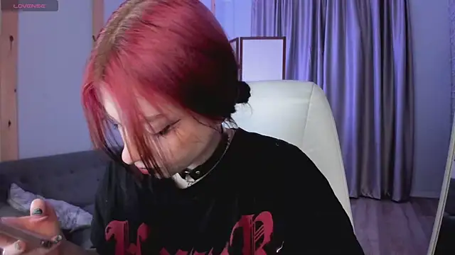 arielabradberry online show from 03.13.25