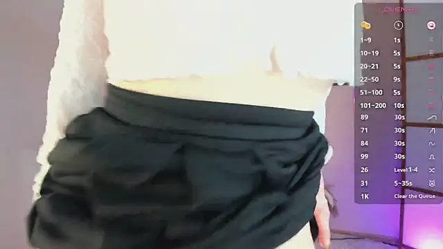 arielabradberry online show from 09.10.25