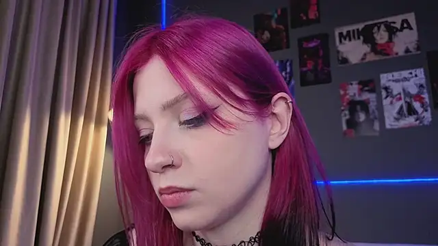 arielabradberry online show from 04.05.26