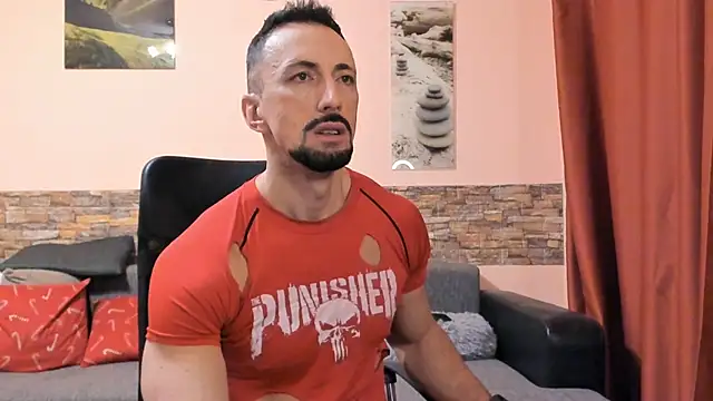 HotHunkTrainer online show from 01.17.26