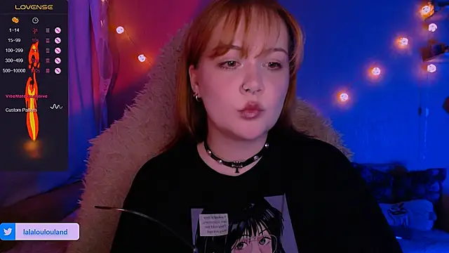 Snapshot of lala_loulou_land chatting on 03.15.25 lala loulou land online show from 03.15.25