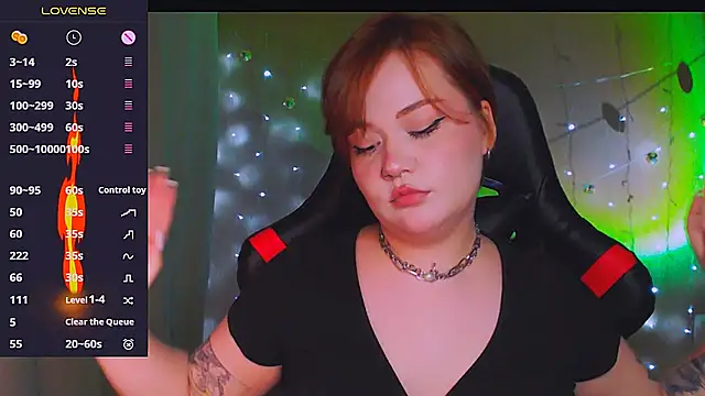 Snapshot of lala_loulou_land chatting on 05.25.26 lala loulou land online show from 05.25.26
