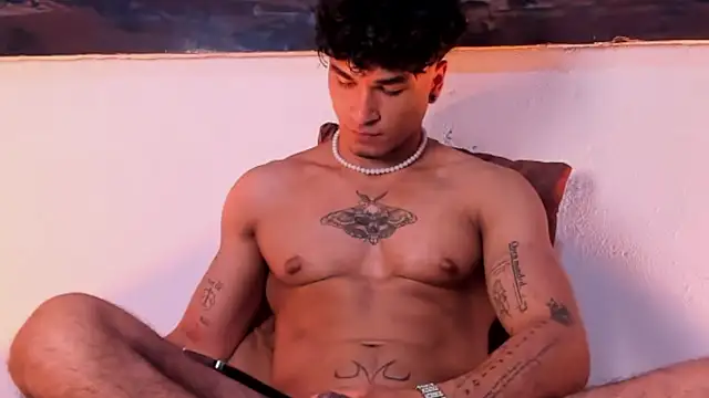 Thomas Fit1 online show from 01.19.25