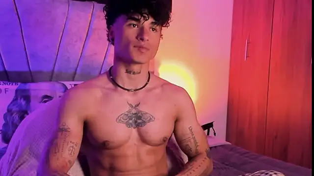 Thomas Fit1 online show from 10.18.25