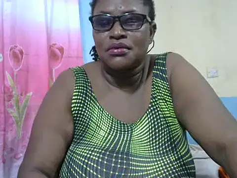 Snapshot of sexy_bigboobss chatting on 03.04.25 sexy bigboobss online show from 03.04.25