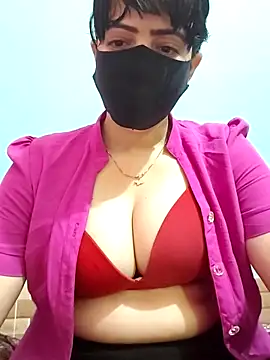 Snapshot of Anjel_Sadia chatting on 03.15.25 Anjel Sadia online show from 03.15.25