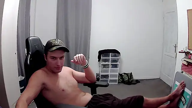 PKrisztian online show from 10.01.25