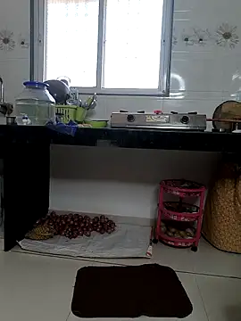 Snapshot of Selina_6 chatting on 03.09.25 Selina 6 online show from 03.09.25