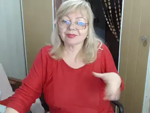 EvelynLoveShy online show from 12.26.24