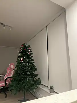 jAsMinE678 online show from 12.14.24