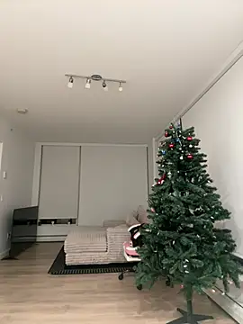 jAsMinE678 online show from 01.19.25