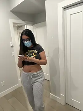 jAsMinE678 online show from 03.08.26