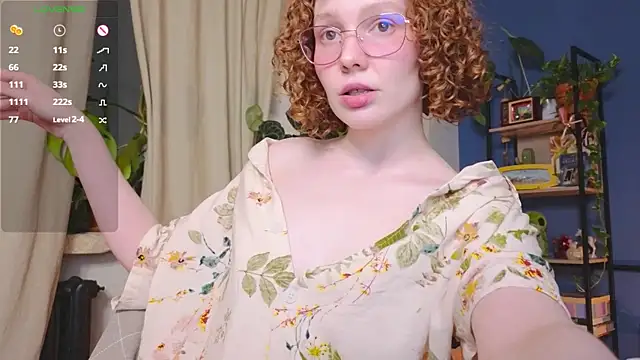 Snapshot of _lightmyfire chatting on 01.07.25 lightmyfire online show from 01.07.25