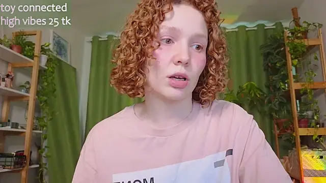 Snapshot of _lightmyfire chatting on 01.30.25 lightmyfire online show from 01.30.25