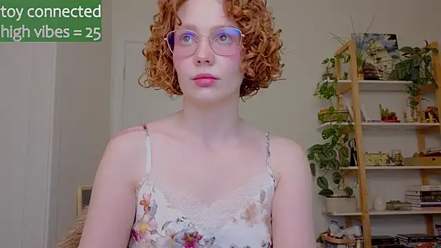 Snapshot of _lightmyfire chatting on 09.16.25 lightmyfire online show from 09.16.25