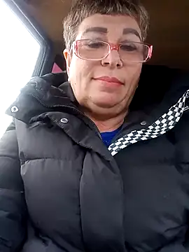 Lee Nell online show from 12.04.24