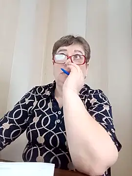 Lee Nell online show from 02.04.25