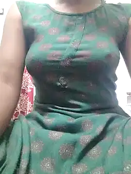 Snapshot of rituporna2004 chatting on 12.26.24 rituporna2004 online show from 12.26.24