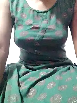 Snapshot of rituporna2004 chatting on 01.16.25 rituporna2004 online show from 01.16.25