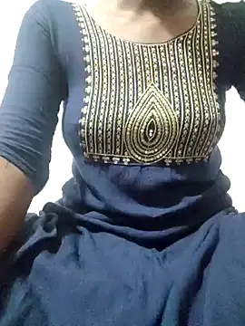 Snapshot of rituporna2004 chatting on 01.27.25 rituporna2004 online show from 01.27.25