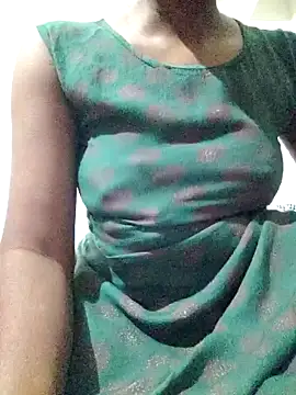 rituporna2004 online show from 12.22.25