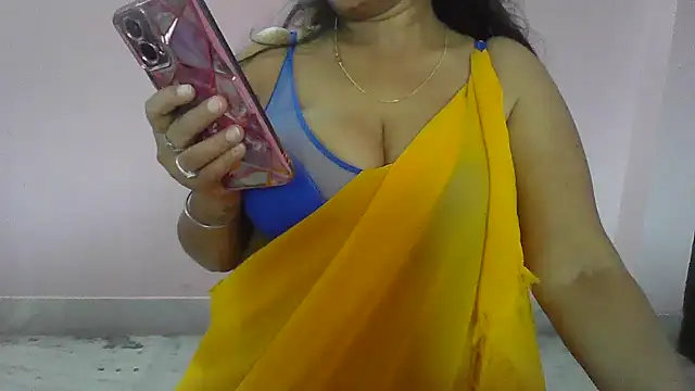 my-laila online show from 12.15.25