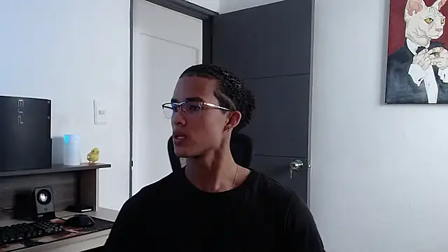 Snapshot of alejo_x3 chatting on 02.15.25 alejo x3 online show from 02.15.25