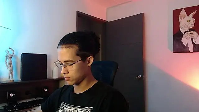 Snapshot of alejo_x3 chatting on 03.01.25 alejo x3 online show from 03.01.25