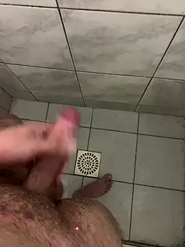 Snapshot of jhnn_ chatting on 09.11.25 jhnn online show from 09.11.25