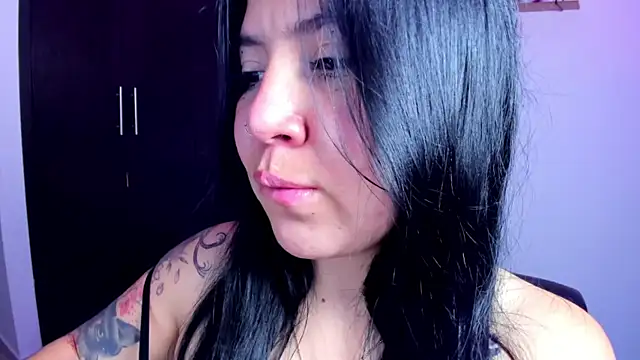 AilynRed online show from 01.06.25