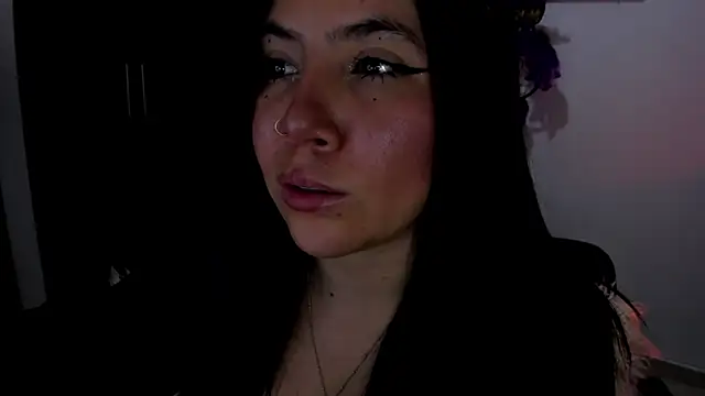 AilynRed online show from 02.07.25