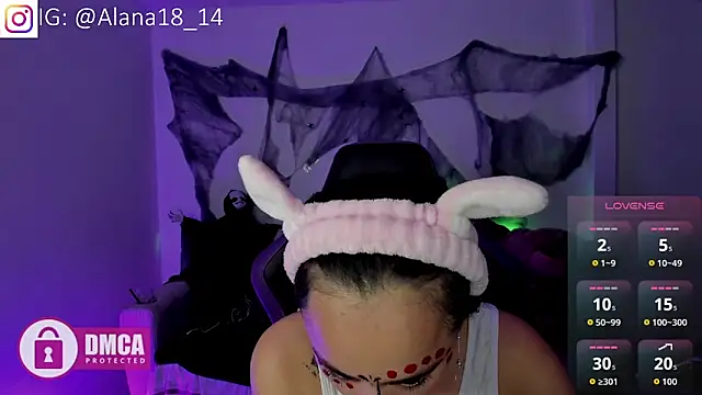 Alana Pherson online show from 10.28.25