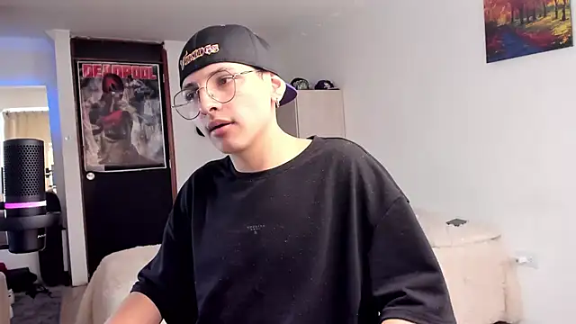 a lejandro 0 8 online show from 12.11.24