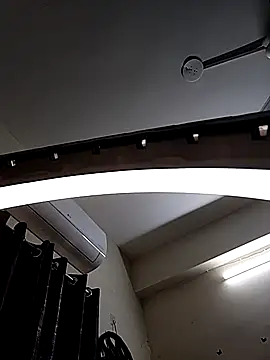 Leeeezzzz roy online show from 10.30.25