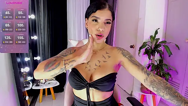 EmmaRusellx online show from 12.02.25