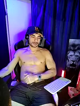 sexyboycolombi4 online show from 03.04.25